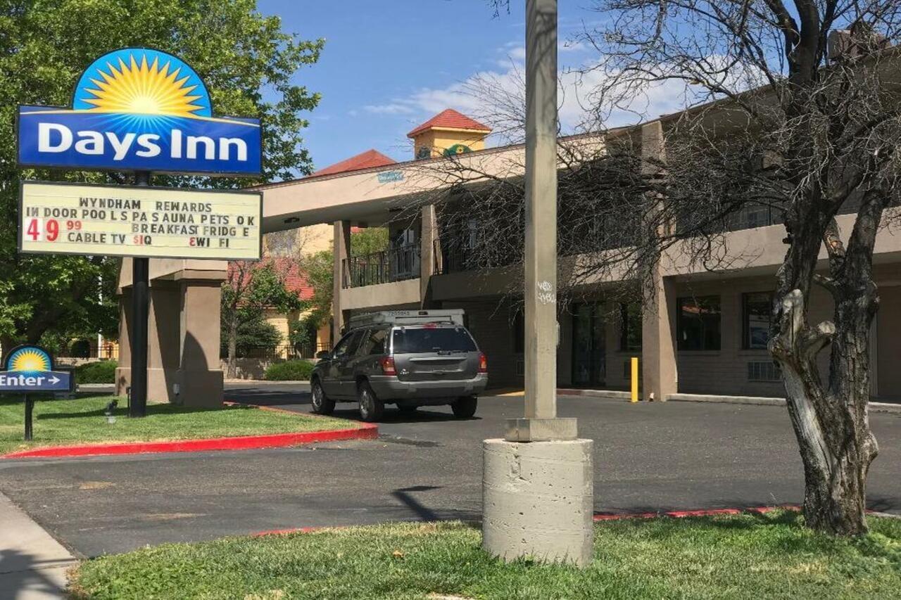 Days Inn By Wyndham Albuquerque West Exteriör bild