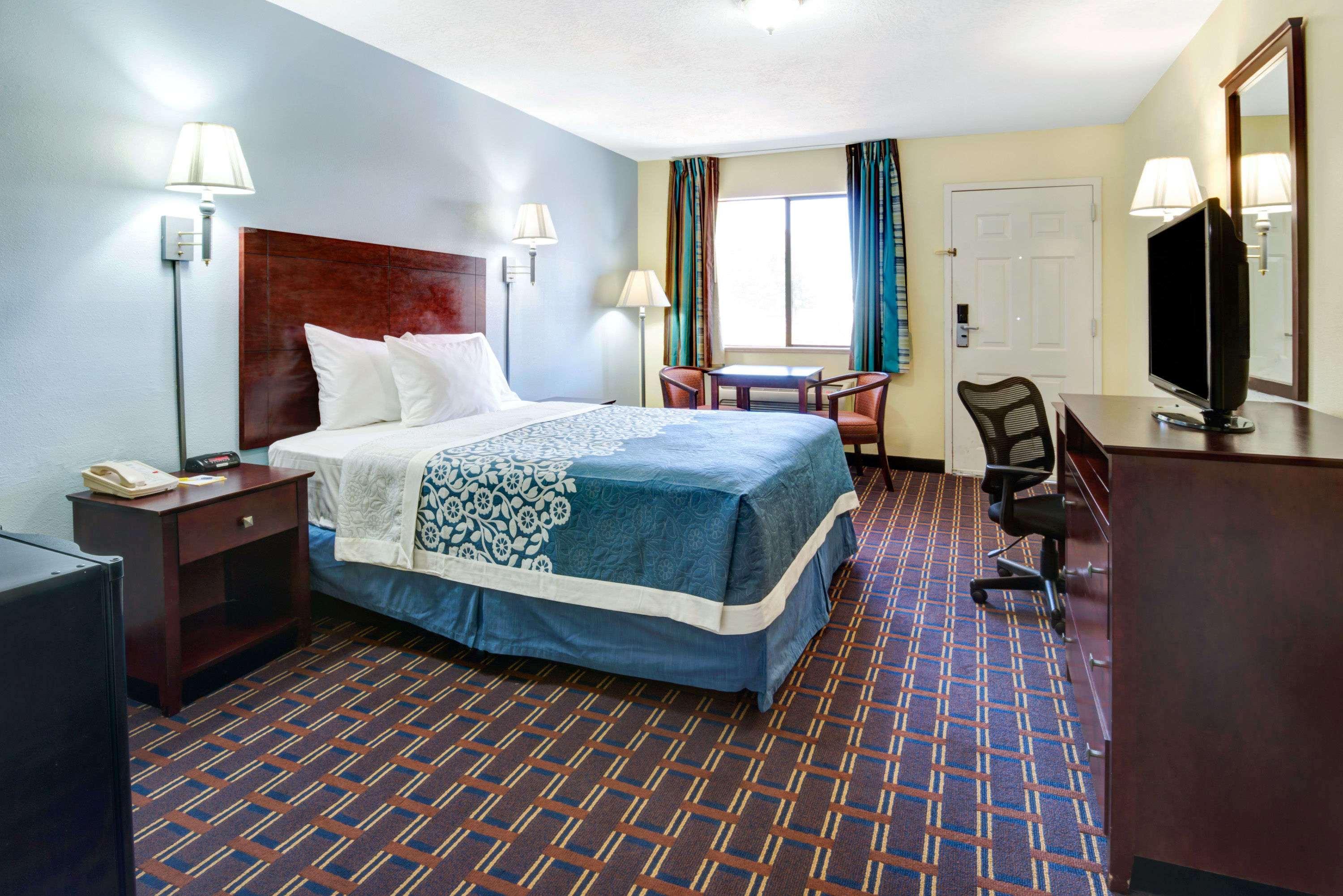 Days Inn By Wyndham Albuquerque West Exteriör bild