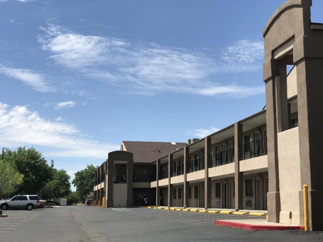 Days Inn By Wyndham Albuquerque West Exteriör bild
